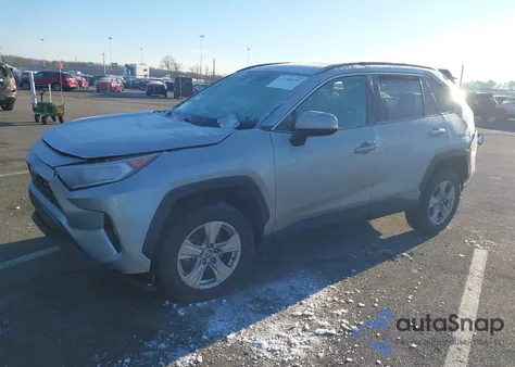 2021 Toyota Rav4 Xle from USA, damaged, VIN 2T3P1RFV0MC192025